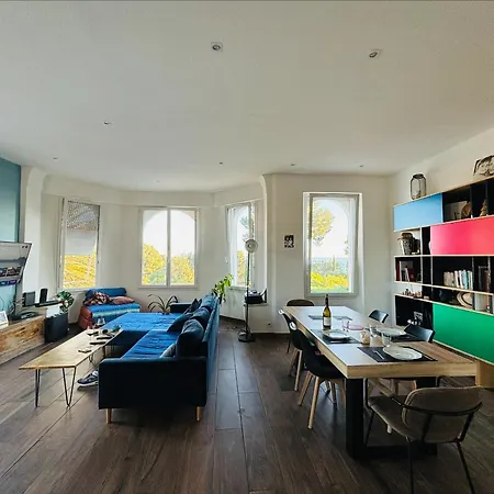 De Vue * לה קיוטאט